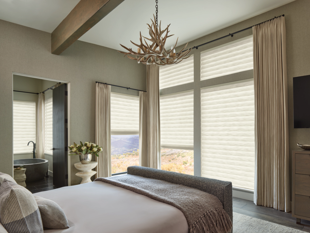 Hunter Douglas Vignette shades - Belfast Linen